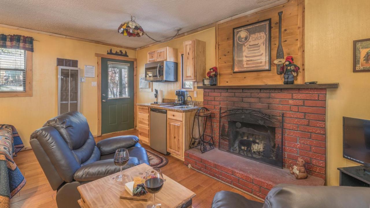Whispering Pine Cabins Ruidoso Exterior foto